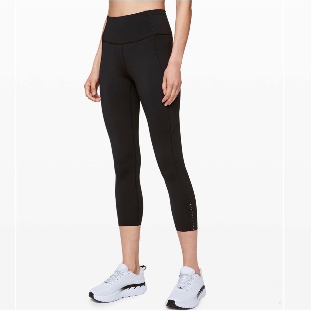 Lululemon Women 8 Fast and Free High Rise 23" Black Crop Legging Nulux W6AUXS